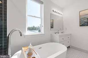 3024 Titan St, Philadelphia, PA 19146 - Photo 14