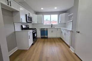 1327 Kings Pl, Philadelphia, PA 19122 - Photo 16