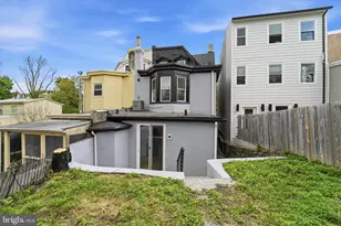 303 Green Ln, Philadelphia, PA 19128 - Photo 38