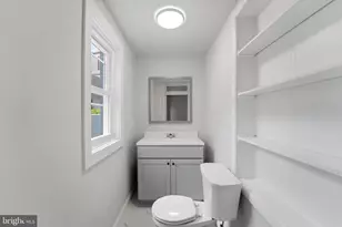 303 Green Ln, Philadelphia, PA 19128 - Photo 20