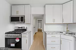 303 Green Ln, Philadelphia, PA 19128 - Photo 22