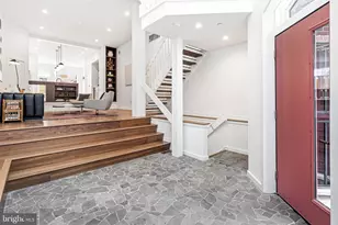 631 E Thompson St, Philadelphia, PA 19125 - Photo 4