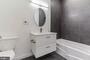 2130 Locust St, Philadelphia, PA 19103 - Photo 22