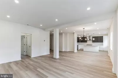 2130 Locust Street #D1, Philadelphia, PA 19103 - Photo 8