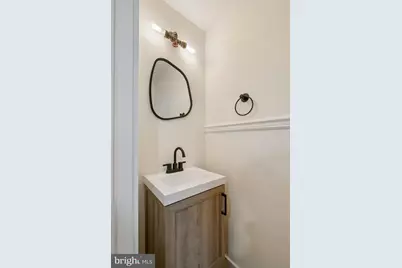 924 Cantrell Street, Philadelphia, PA 19148 - Photo 6