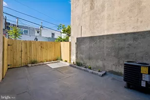 924 Cantrell St, Philadelphia, PA 19148 - Photo 10