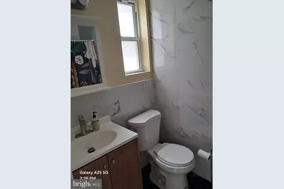 1120 NE Locust St #202, Philadelphia, PA 19107 - Photo 8