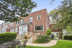 7501 Woodcrest Ave, Philadelphia, PA 19151 - Photo 2