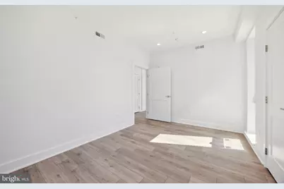 1350 N Front Street #303, Philadelphia, PA 19122 - Photo 10