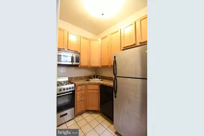 30 22nd Street S #20, Philadelphia, PA 19103 - Photo 4