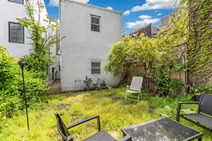 2010 E York St, Philadelphia, PA 19125 - Photo 16