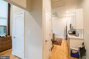 1300 S 19th St, Philadelphia, PA 19146 - Photo 6