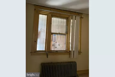 838 Snyder Avenue, Philadelphia, PA 19148 - Photo 2