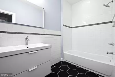 2040 E Susquehanna Avenue, Philadelphia, PA 19125 - Photo 16