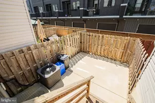 2040 E Susquehanna Ave, Philadelphia, PA 19125 - Photo 8