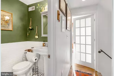 128 W Thompson Street, Philadelphia, PA 19122 - Photo 16