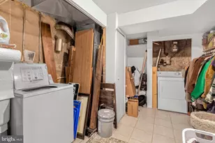 128 W Thompson St, Philadelphia, PA 19122 - Photo 10