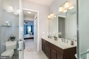 410 S Front St, Philadelphia, PA 19147 - Photo 16
