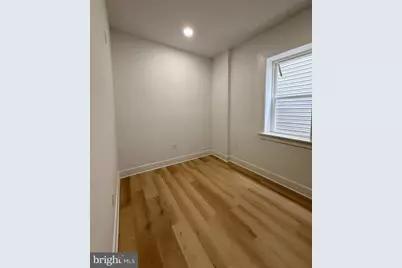 1220 W Airdrie Street, Philadelphia, PA 19140 - Photo 22