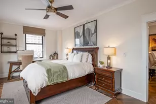 1324 Locust St, Philadelphia, PA 19107 - Photo 10