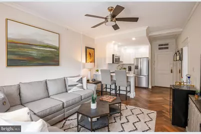 1324 Locust Street #1025, Philadelphia, PA 19107 - Photo 4
