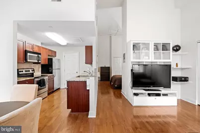 1 Academy Circle #210, Philadelphia, PA 19146 - Photo 6
