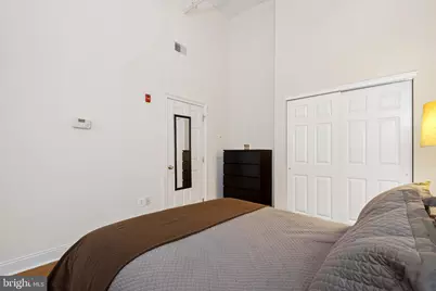 1 Academy Circle #210, Philadelphia, PA 19146 - Photo 18
