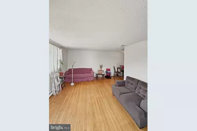 562 Larkspur Street, Philadelphia, PA 19116 - Photo 2