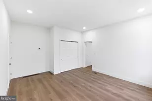 213 Hermitage St, Philadelphia, PA 19127 - Photo 6