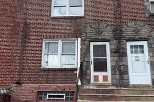 652 E Annsbury St, Philadelphia, PA 19120 - Photo 2