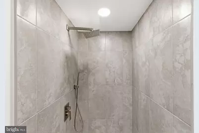 213 Hermitage St, Philadelphia, PA 19127 - Photo 10