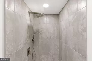213 Hermitage St, Philadelphia, PA 19127 - Photo 10