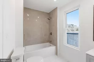 213 Hermitage St, Philadelphia, PA 19127 - Photo 16