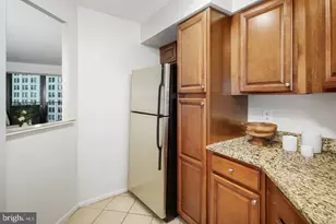 1420 Locust St, Philadelphia, PA 19102 - Photo 4