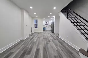 962 Carver St, Philadelphia, PA 19124 - Photo 4