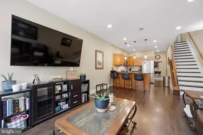 844 N 15th Street #C, Philadelphia, PA 19130 - Photo 6