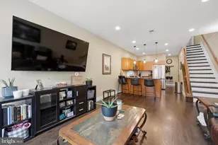 844 N 15th St, Philadelphia, PA 19130 - Photo 6