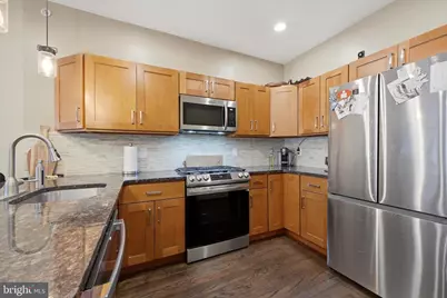 844 N 15th Street #C, Philadelphia, PA 19130 - Photo 8