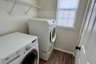 2134 Verona Dr, Philadelphia, PA 19145 - Photo 2