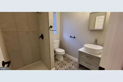2221 N Franklin Street, Philadelphia, PA 19133 - Photo 4