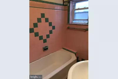 2227 S Rosewood Street, Philadelphia, PA 19145 - Photo 10