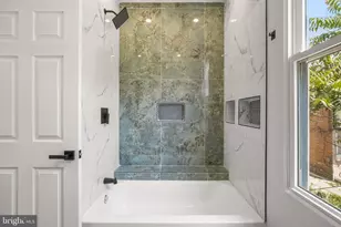 895 N 66th St, Philadelphia, PA 19151 - Photo 28