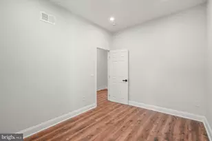 895 N 66th St, Philadelphia, PA 19151 - Photo 24