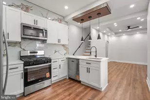 895 N 66th St, Philadelphia, PA 19151 - Photo 14