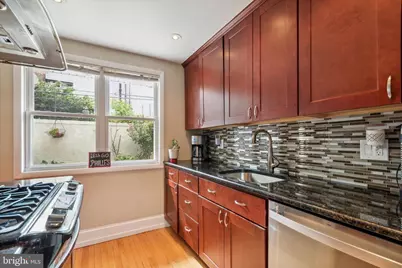 1938 S Camac Street, Philadelphia, PA 19148 - Photo 14