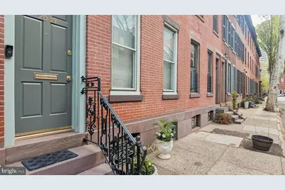 2049 Appletree Street, Philadelphia, PA 19103 - Photo 2
