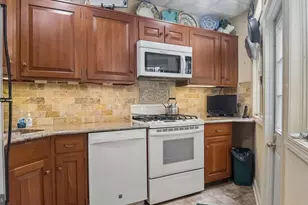 2049 Appletree St, Philadelphia, PA 19103 - Photo 22