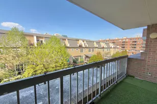200 Lombard St, Philadelphia, PA 19147 - Photo 10