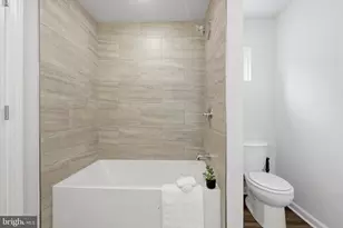 1205 S Harmony, Philadelphia, PA 19146 - Photo 16