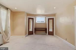 1134 E Rittenhouse St, Philadelphia, PA 19138 - Photo 16